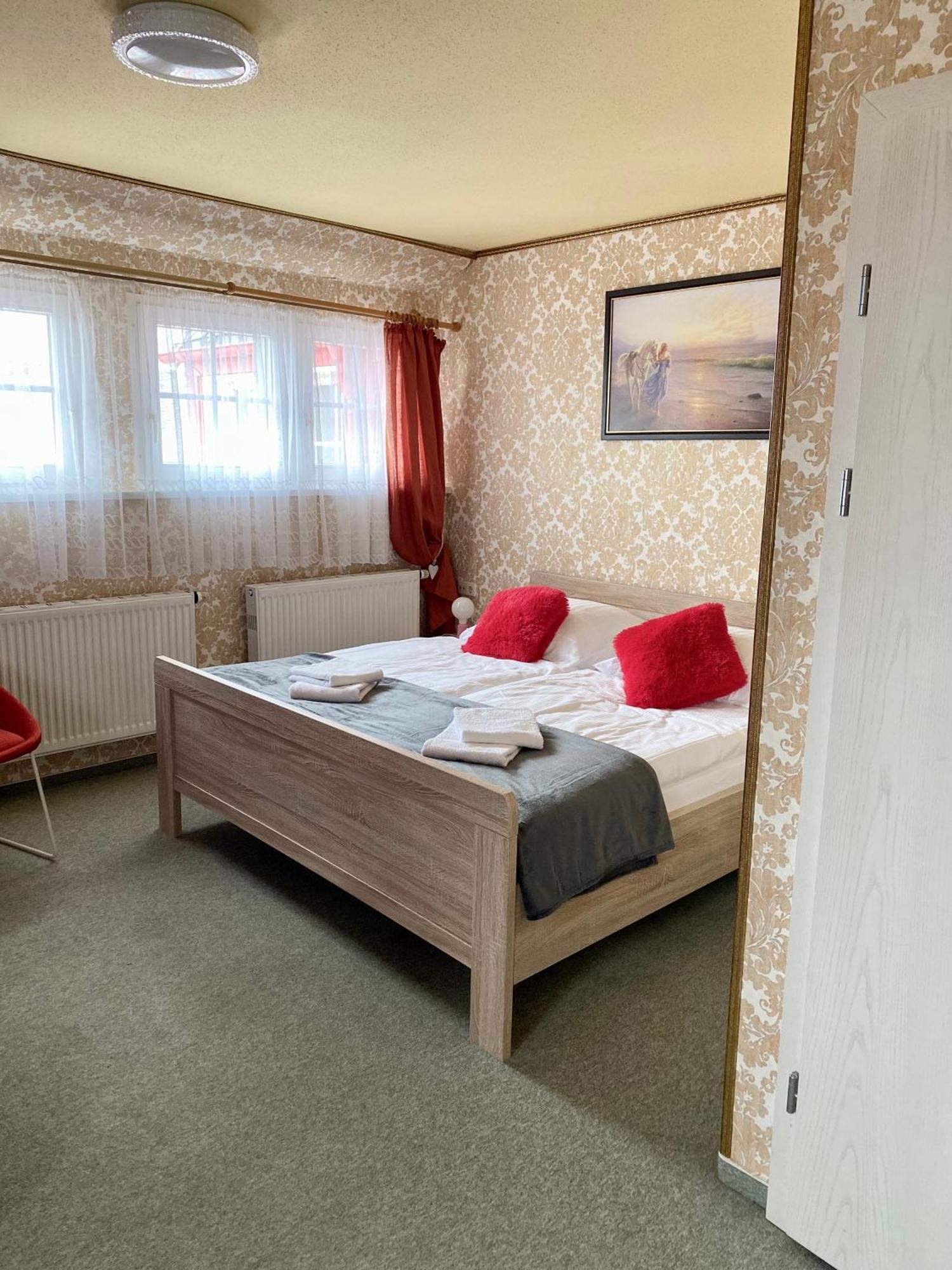 Hotel Haus Zur Pinge Altenberg  Esterno foto